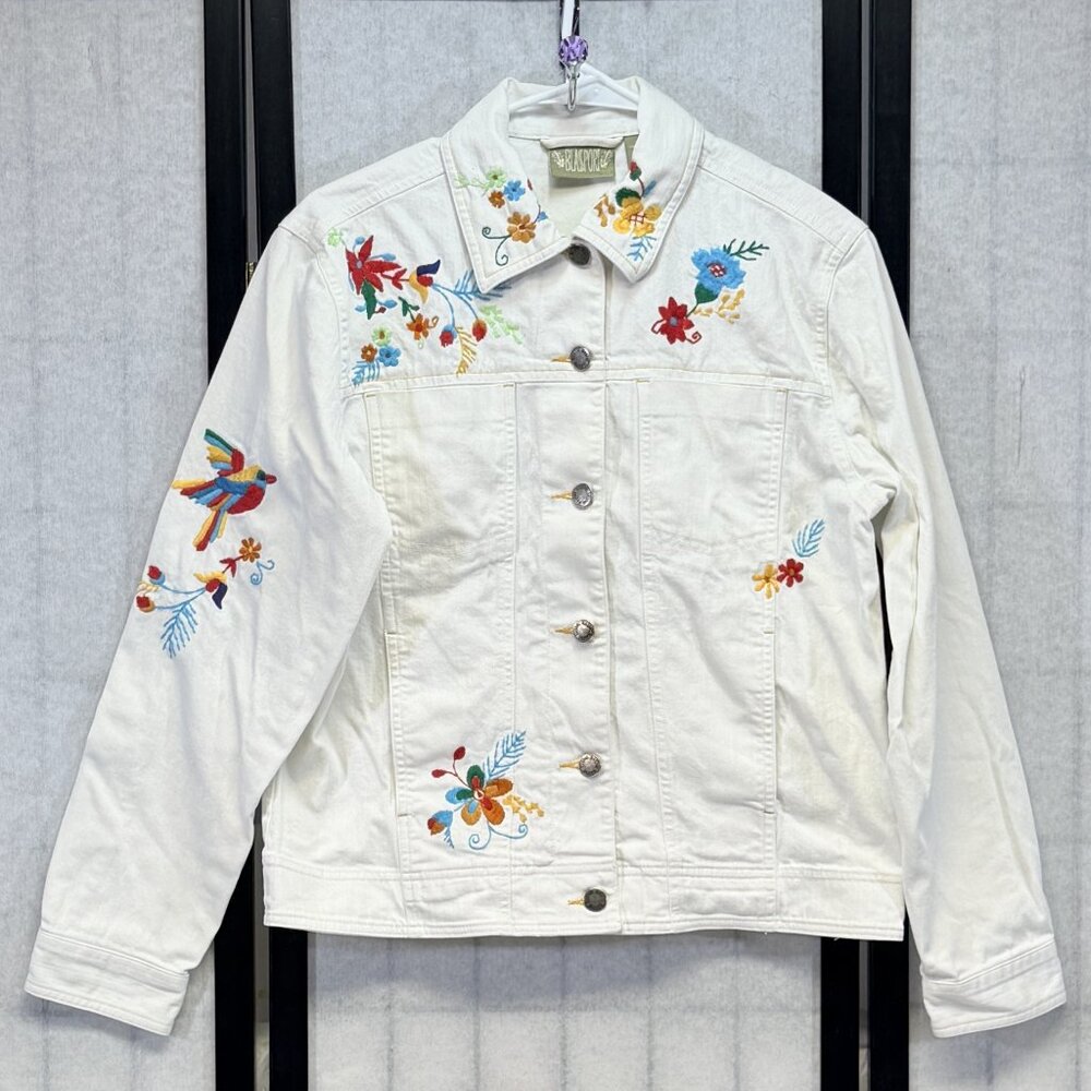 BlassSport Bill Blass Floral Embroidered White Trucker Jean Jacket S Long Sleeve
